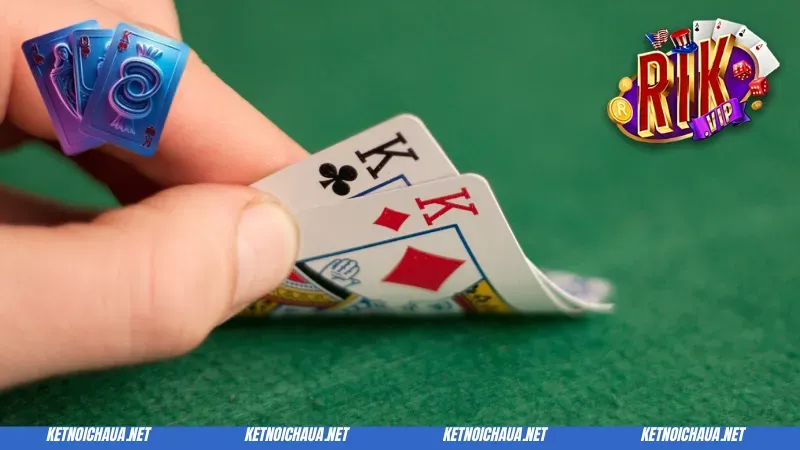 Thông tin đáng chú ý về bài Poker Rik Vip